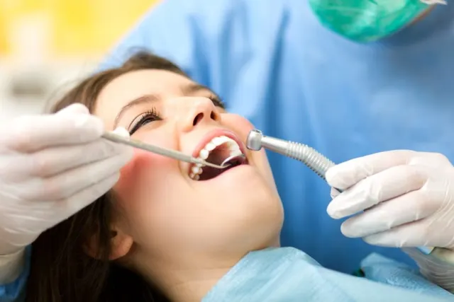 Azuaga English Speaking Dental Clinic