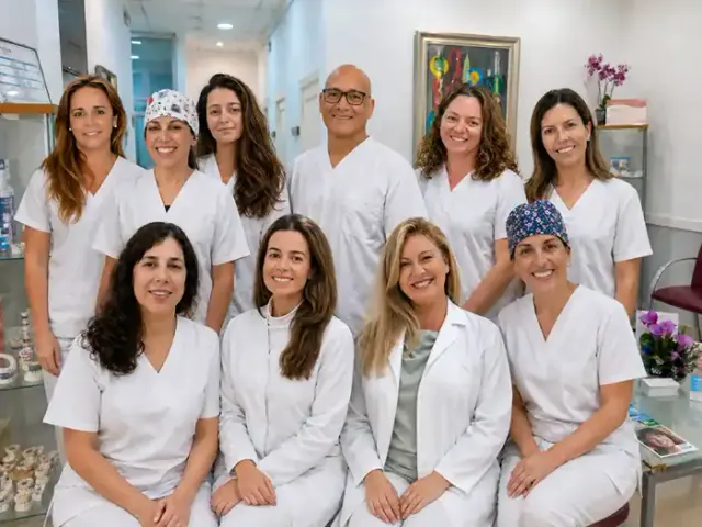 dental implants and orthodontics clinic Sevilla