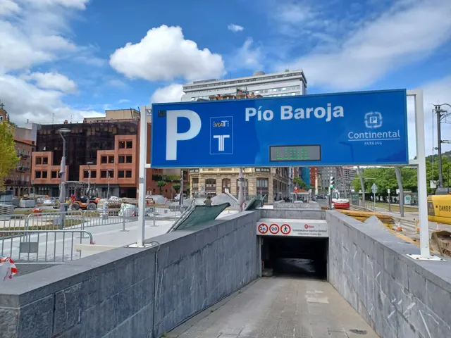 Continental Parking Pio Baroja Bilbao