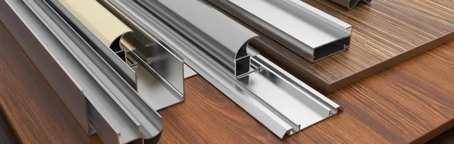 Cerramientos y Carpintería de Aluminio y Metal en Alicante